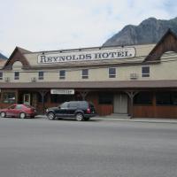 Reynolds Hotel, hotel Lillooetben