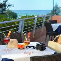 Hotel Rossini、ペーザロのホテル