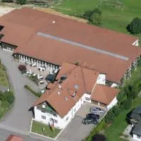 Landhotel Wiesenhof, hotel v destinaci Heroldstatt