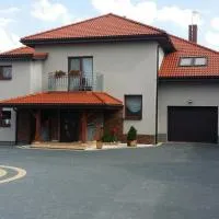 Ostoja Jurajska, hotel a Hucisko