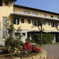 Albergo Sant'Anna, hotel v mestu Solbiate Olona
