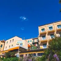 Hotel Liliana, хотел в Вариготи