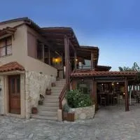 Earino, hotel i Kato Asites