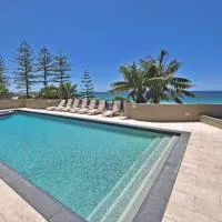 Clubb Coolum Beach Resort Sunshine Coast, отель в городе Кулум-Бич