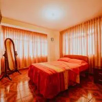Hotel Las Viñas، فندق في هانوكو