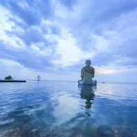 THE KAYU MANIS villa, hotel i Lovina