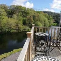 The Black Sheep: Glengarriff şehrinde bir otel