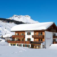 Alpenland - Das Feine Kleine, hôtel à Lech am Arlberg