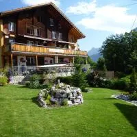 Esthers Guesthouse, hotel em Gimmelwald