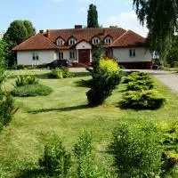Pensjonat Dworek Baranówka, hotel a Goniadz