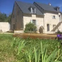 Le Dosne، فندق في Saint-Didier-sur-Arroux