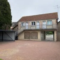 Le Saint Pierre, hotell sihtkohas Chemillé