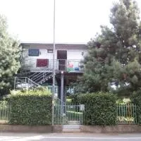 BGY Airport Guesthouse、オーリオ・アル・セーリオにあるミラノ・オーリオ・アル・セーリオ空港 - BGYの周辺ホテル