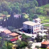 Albergo Cristallo, hotel en Cittiglio
