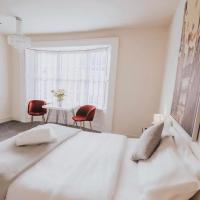 Saffron Suite and Kitchen, hotel in Saffron Walden