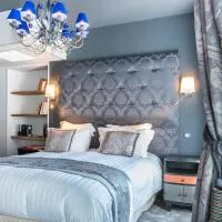 Viesnīca BRIT HOTEL PRIVILEGE LISIEUX - La Villa des Arts pilsētā Lizjē