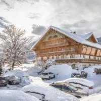 Hotel Garni Sonnhof, готель у місті Флахау