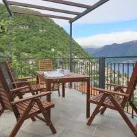 La Terrazza di Casarico, מלון במולטראזיו