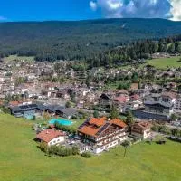 Hotel Hell, hotel en Ortisei