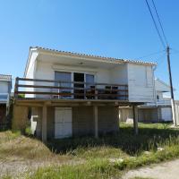 UN CHALET EN BOIS A LA PLAGE