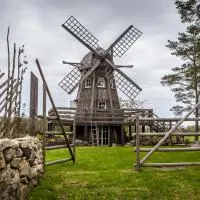 Windmill - Summer house, hotel di Mõega