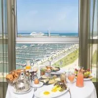 Marina Bay City Center, hotelli kohteessa Tangier