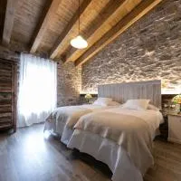 Sports House Nord Sud (Only Adults), hotelli kohteessa Vilallonga de Ter