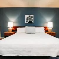 Rainbow Mountain Resort - LGBTQ Friendly, hotel i East Stroudsburg