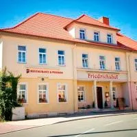 Viesnīca Pension Friedrichshof pilsētā Bādklosterlausnica