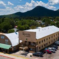 The Chama Hotel & Shops, hotel in Chama