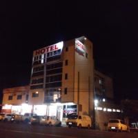 Hotel DDC – hotel w pobliżu miejsca Lotnisko Erechim - ERM w mieście Erechim