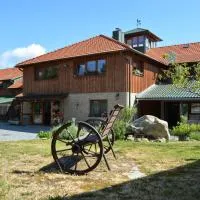 Ekofarma Horní Chrášťany, hotel sa Lhenice