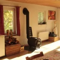 Apartment Hof Schwalbennest, hotell sihtkohas Kaarßen