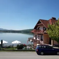 O.W. LAZUR nad jeziorem, hotel em Żywiec