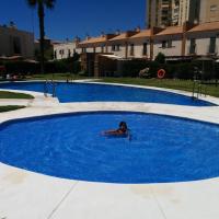 ESTUDIO CON PISCINA Y GARAJE A 100 Mtr DE LA PLAYA