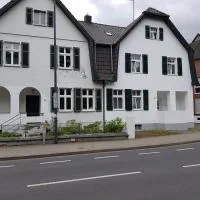 Haus Roy, hotell i Zülpich