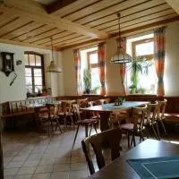Gasthaus Goldner Löwe, hotel in Friesau