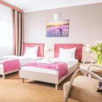 Hotel Forum โรงแรมในเชชูฟ