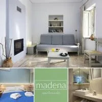 Madena Apartments, hotel v destinaci Stoupa