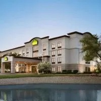 Wingate by Wyndham Cincinnati Blue Ash, hotel v destinácii Blue Ash