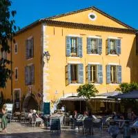Hotel les Armoiries: Valbonne şehrinde bir otel