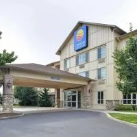 Comfort Inn & Suites McMinnville Wine Country, hotelli kohteessa McMinnville
