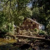 Logis Auberge de Pont Calleck, hótel í Inguiniel