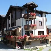 Familienhotel Garni Sporting, hotel u gradu Betmeralp