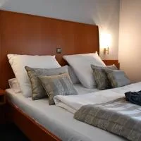 LANDHAUS LENGEDE Hotel, hotel Lengede városában