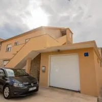 Apartman Eva, hotel em Vrsi