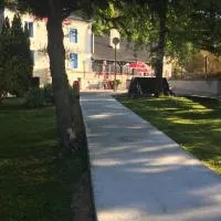 La Table Des Bons Peres, hotell sihtkohas Bislée