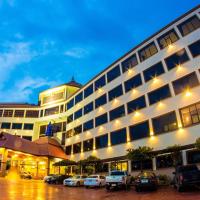 Golden Dragon Resort: Singburi şehrinde bir otel