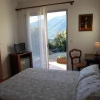 Chambre d'hôtes Villa Chênes-Pierres, Hotel in Mollans-sur-Ouvèze