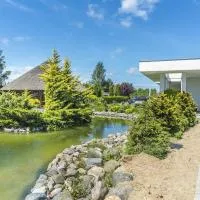 Nowa Dana - Domki z sauną, balią, jacuzzi koło Władysławowa, hotel en Łebcz